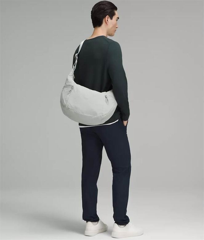 Lululemon 37x12.5x28 6L 45x12.5x39cm 13L LU9CACS 2C AO (3)